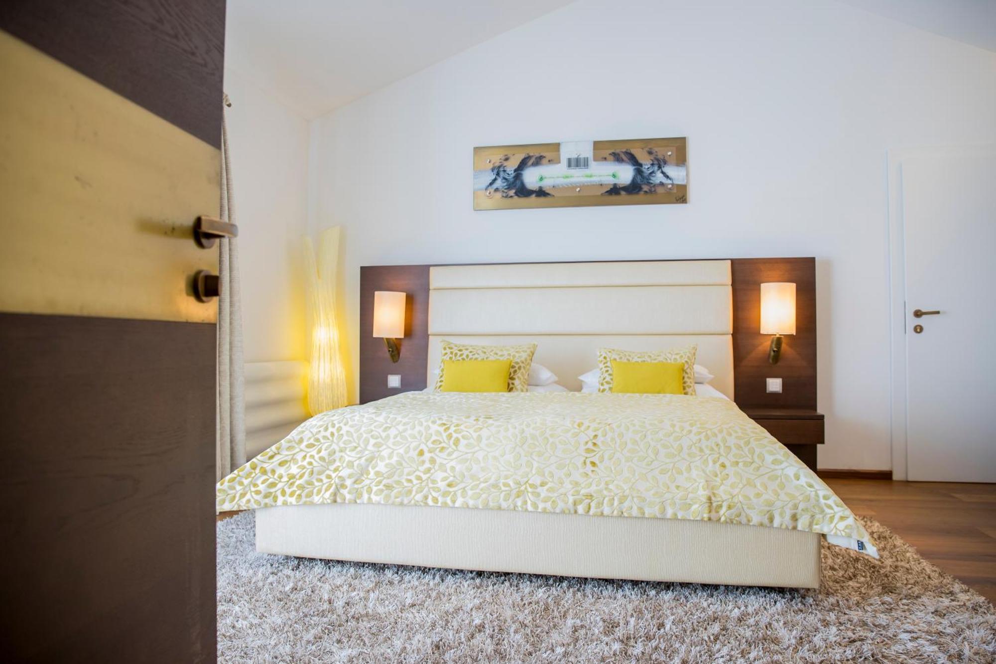 Iris Porsche Hotel & Restaurant Mondsee Luaran gambar