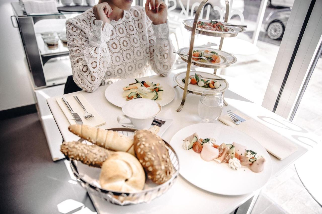 Iris Porsche Hotel & Restaurant Mondsee Luaran gambar